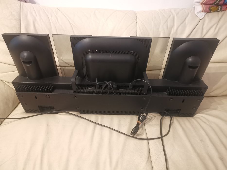 Sistem audio bang Olufsen anii 2000