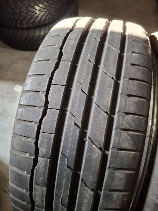 2 Anevelope de vară 225 40 r19 Hankook