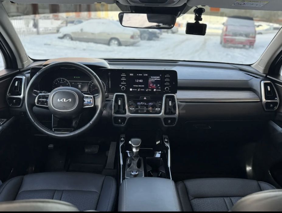 Киа саренто 2023 год