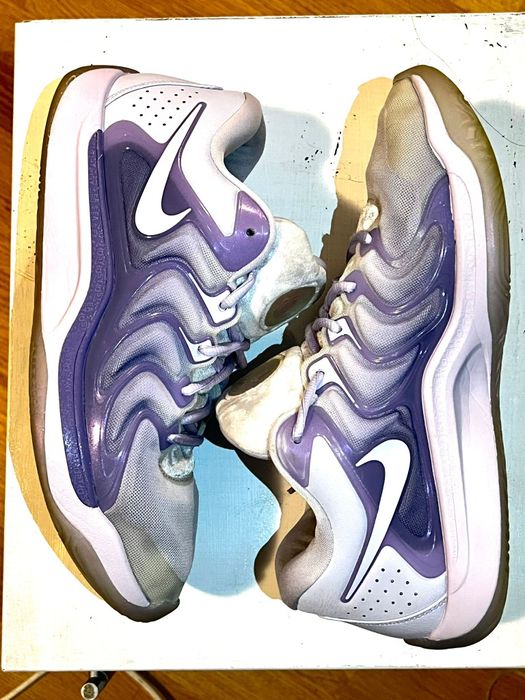 Nike colab kd(kd 17 model)