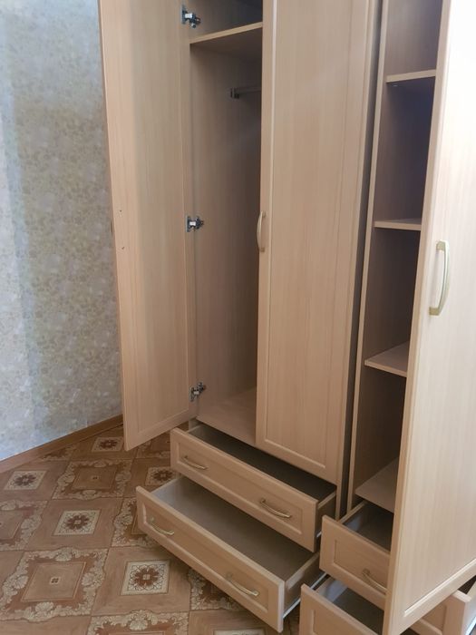 Продам шкаф срочно