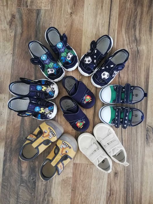 Пантофи и кецове (23-29 номер)