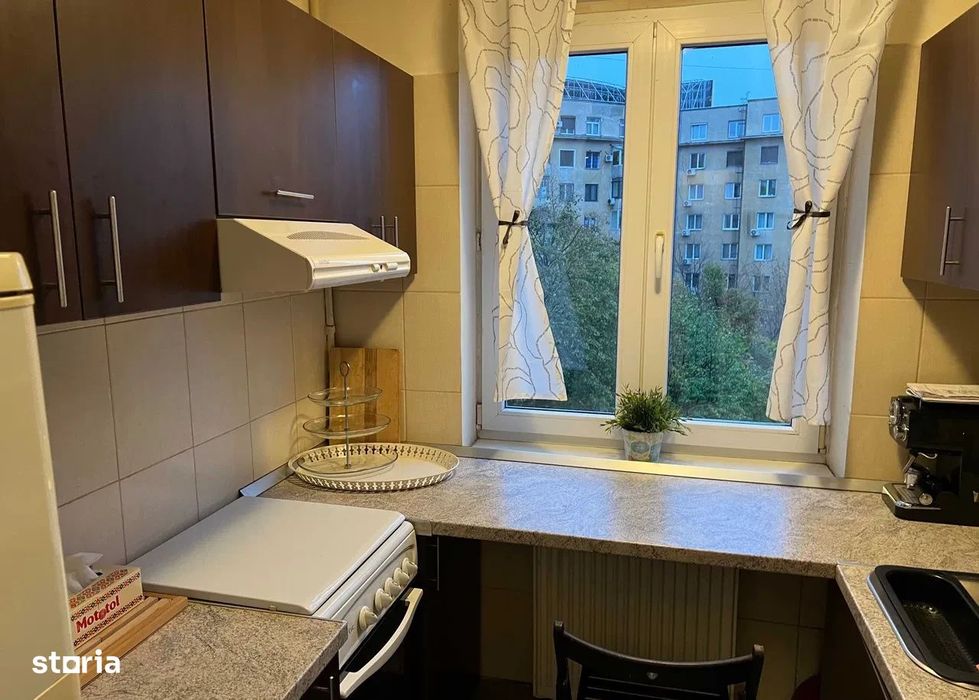 Piata Romana-Ase-Magheru | 2 camere | modern | metrou 1 minut