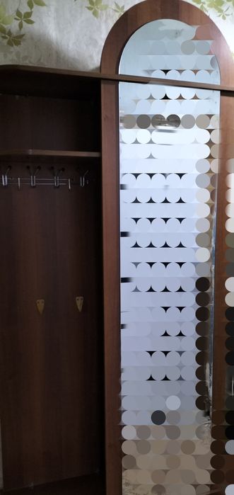 Продам  прихожую