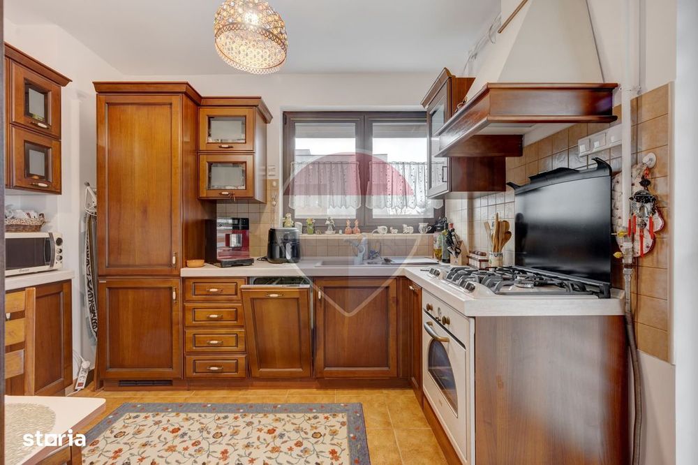 Casă / Vilă cu 3 camere de vânzare Str. Diamantului 6, Blejoi