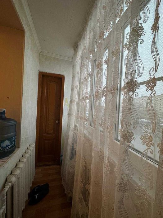 2 к.кв. в 8 мкр-не р-н Алтай