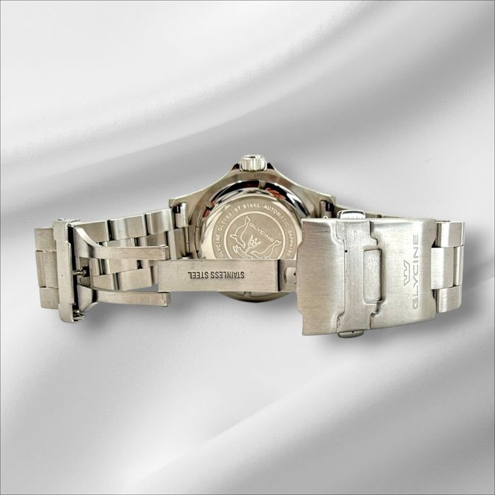 Glycine Combat Sub Automatic – Швейцарски дайвър часовник
