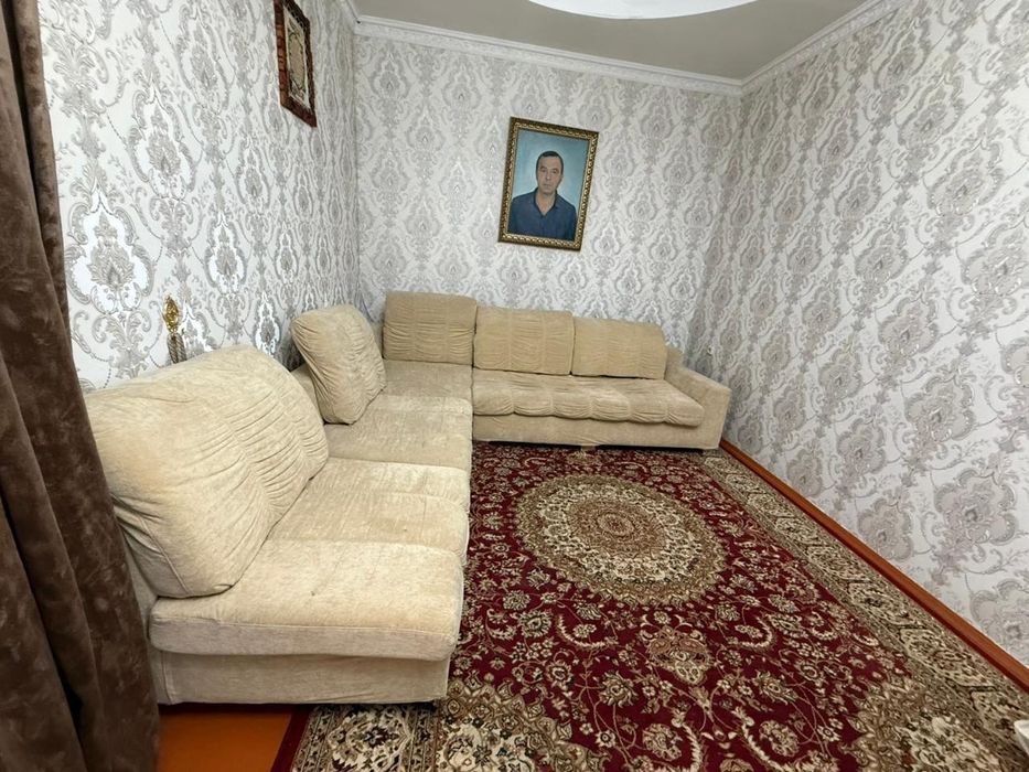 Диван 2 в одном.