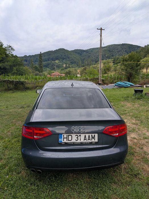 Audi A4 B8 Sedan 2.0 TDI 170 CP – 2010 – manuală – trapă