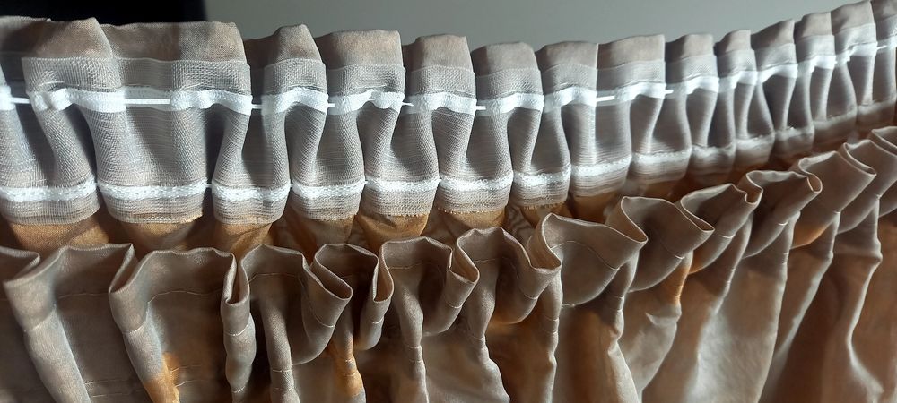 Vand 2 perdele organza gri silver patinat cu revers soft auriu