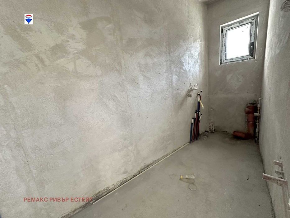 Продава се Магазин в Русе, Център - 93 кв.м за 839 €/кв.м - Снимка #3