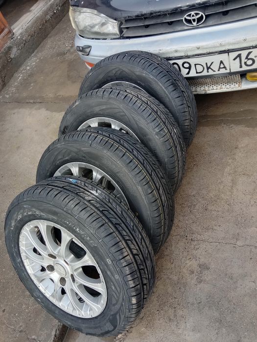 Продаю Toyota Camry V10