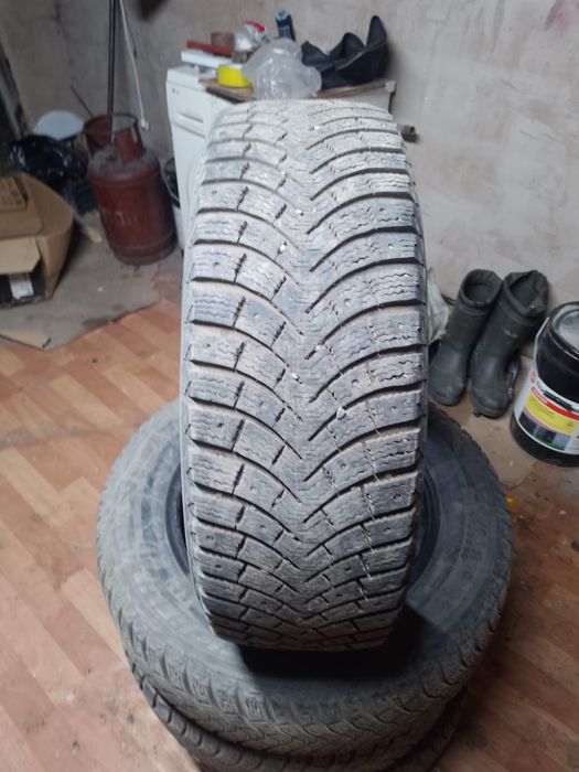 Продам шины MICHELIN