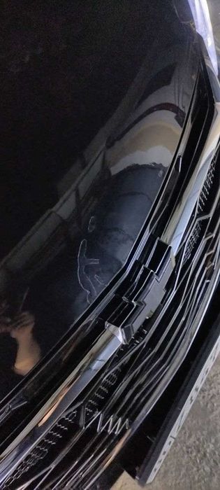 Капот оних холати ало родной капот айби видно на фото