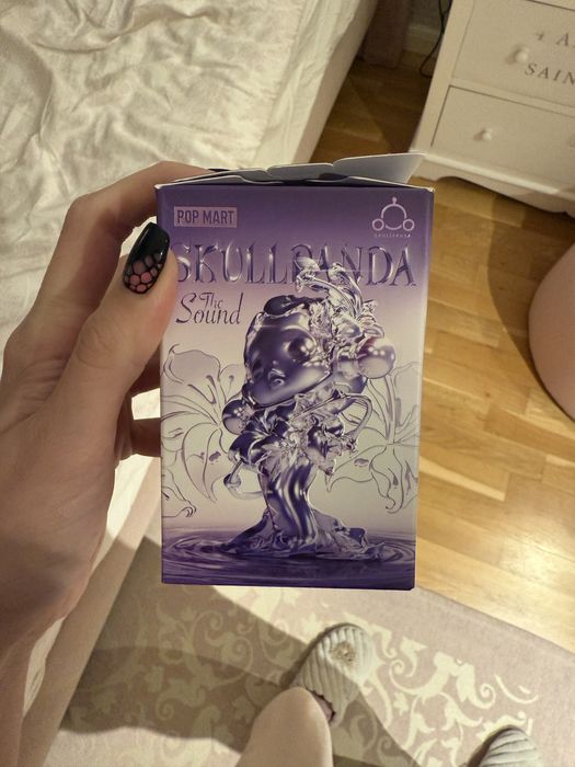 Skullpanda “the sound” original popmart figurine