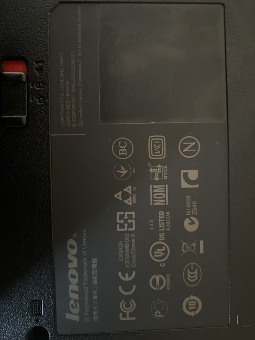 Ноутбук Lenovo на запчасти