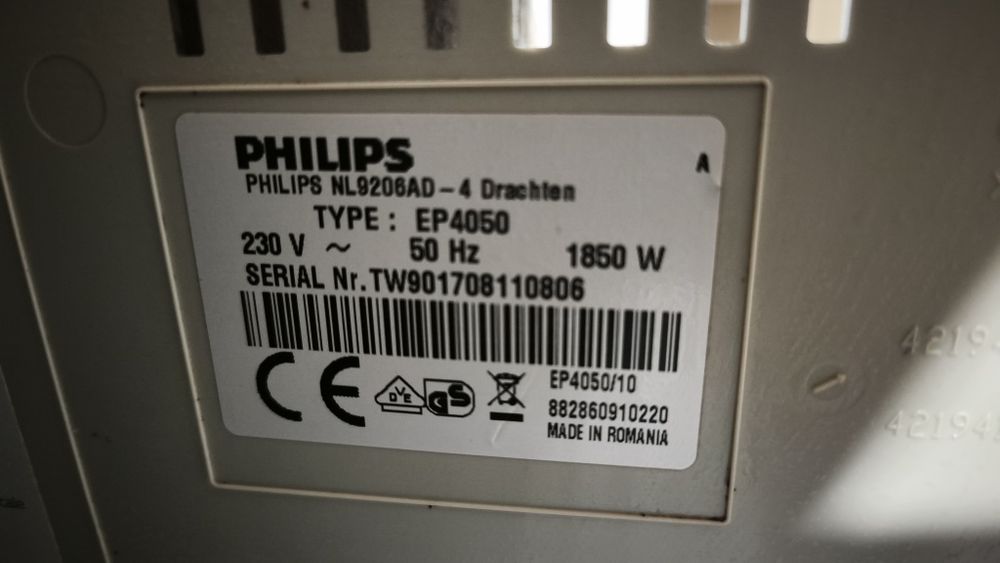 Кафе автомат Philips Saeco EP4050