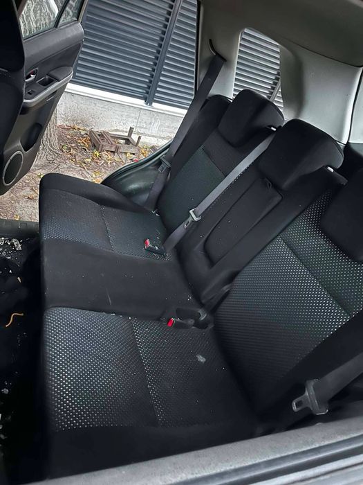 Здрав салон за suzuki grand vitara