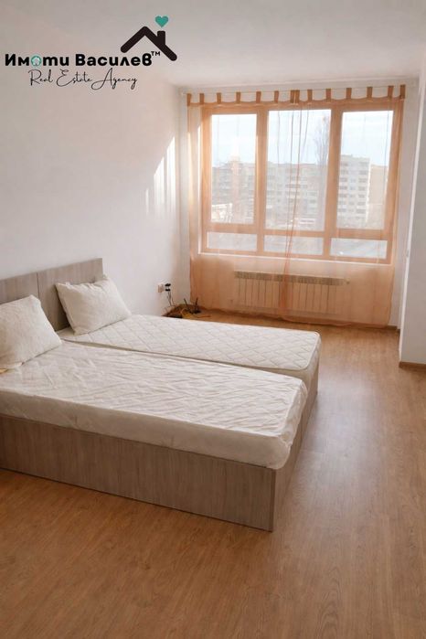 Дава се под наем Едностаен апартамент в София, Център - 41 кв.м за 343.74 € - Снимка #2