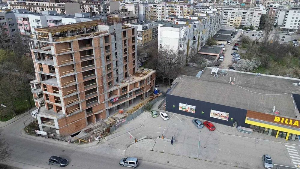 Продава се Четиристаен апартамент в Пловдив, Кючук Париж - 157 кв.м за 627 €/кв.м - Снимка #1