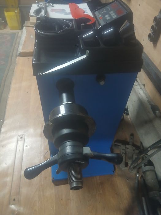 Балансировочныи стенд сивик