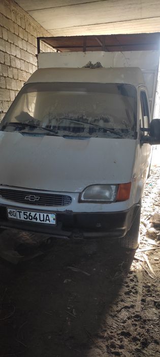 Ford sotiladi 
sotiladi 29.0