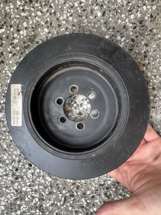 Демпферна шайба BMW E90 N52B25