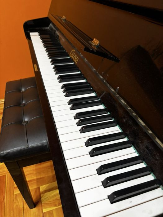 Оригинално пиано Калисиа(Calisia) 1990