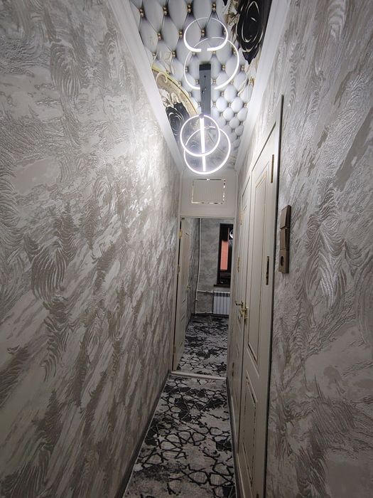 Sroshna Evro remont kvartira sotiladi