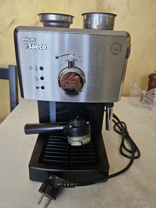 Кафемашина  Saeco за еспресо.