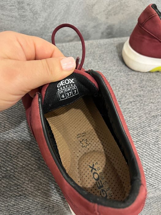 Обувки Geoxестествен верул и кожа