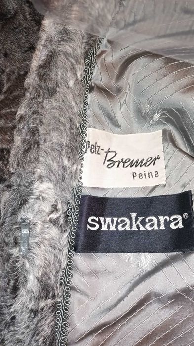 Haina de dama din Astrahan Swakara