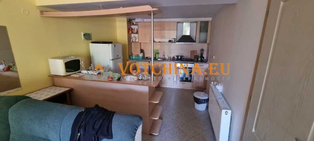 Продава се Къща в Каварна - 416 кв.м за 397 €/кв.м - Снимка #1