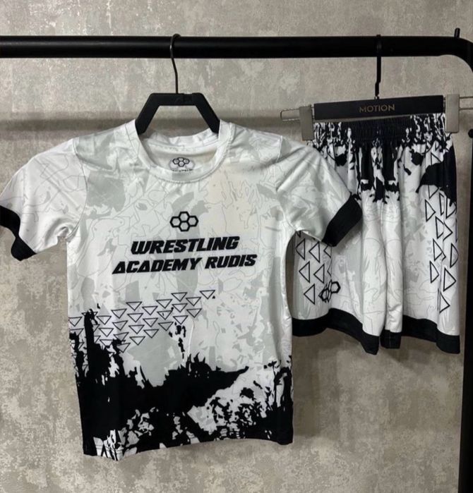 Рашгард разных моделей 2в1