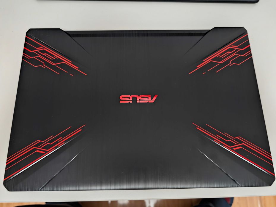 Laptop Gaming ASUS FX504 i7-8750H, GTX 1050 Ti, Upgrade 500GB SSD EVO