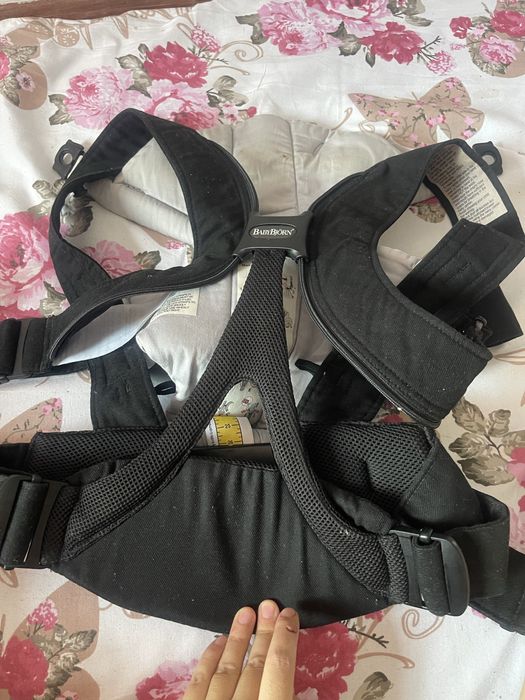 Продам кенгуру Babybjorn