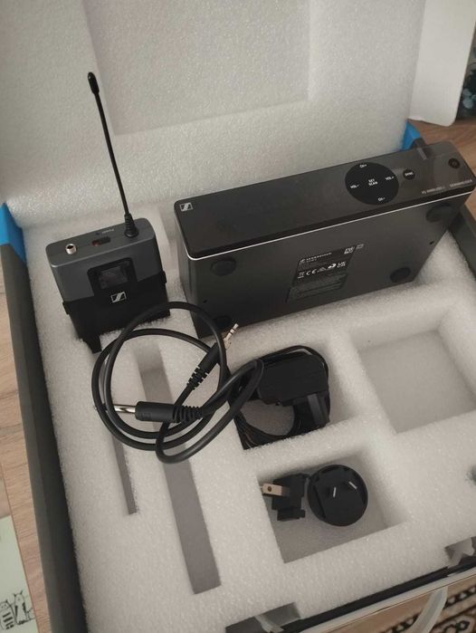 Радиомикрофон Sennheiser em xsw1
