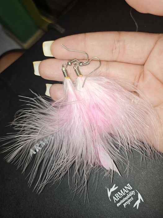 Розови пера обеци