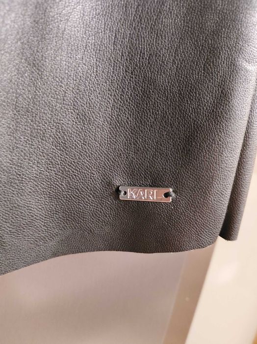 Детска маркова рокля от Карл Лагерфелд