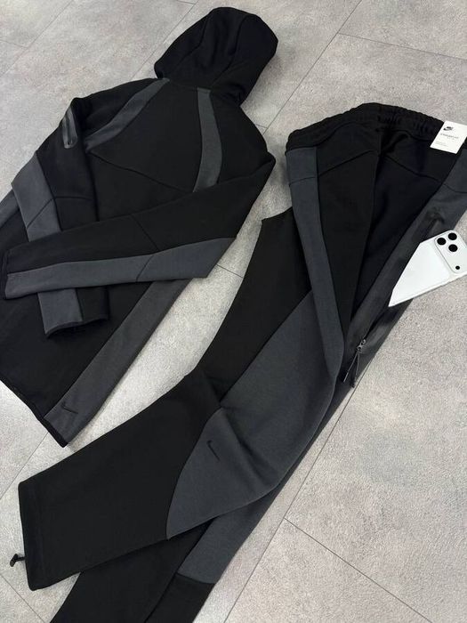 Мъжки екипи Nike Tech Nocta и Windrunner, 3 цвята