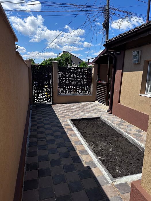 Închiriez casă Constanța