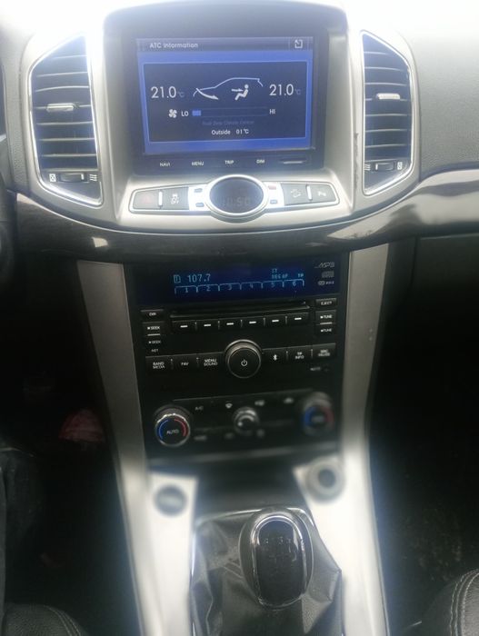 Vând chervolet captivia