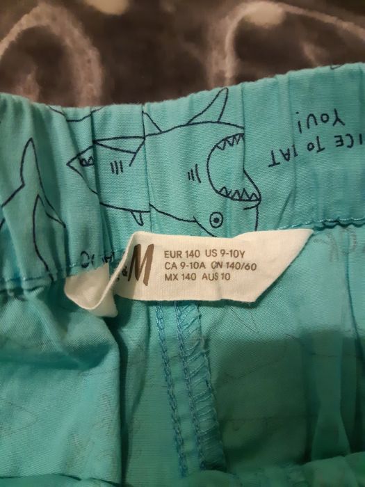 Pantaloni scurti H&M -mar.140