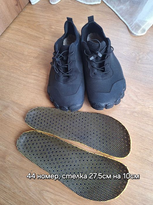 44 номер,  стелка 27.5см, 40лв, нови