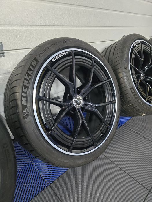 Оригинални 21" AMG джанти с Michelin Pilot Sport 4S за Mercedes AMG GT