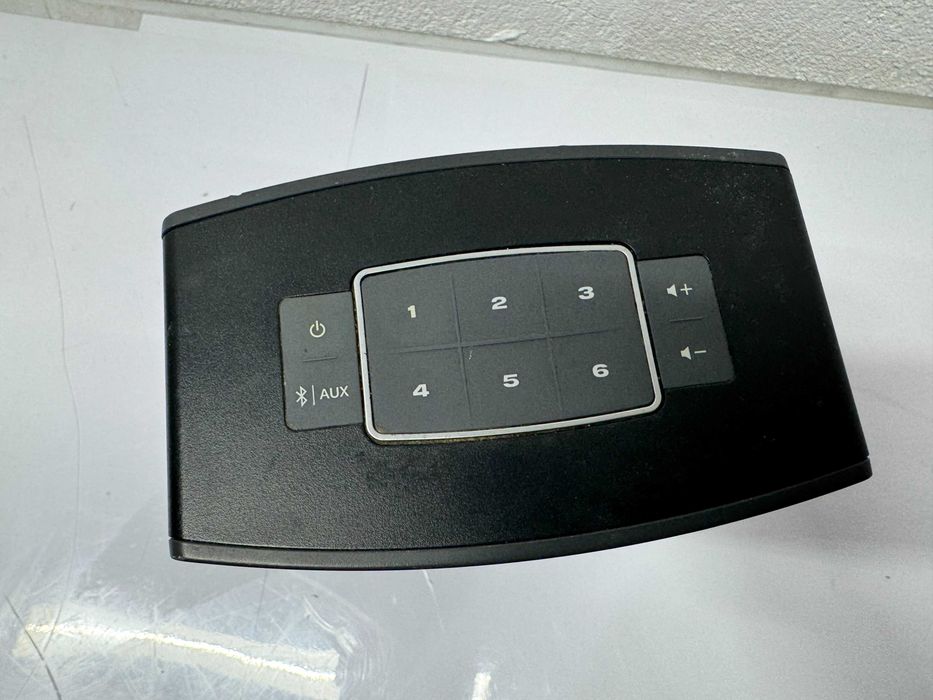 Тонколона - Bose SoundTouch 10 / Не работеща