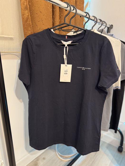Tricou tommy femei nou S