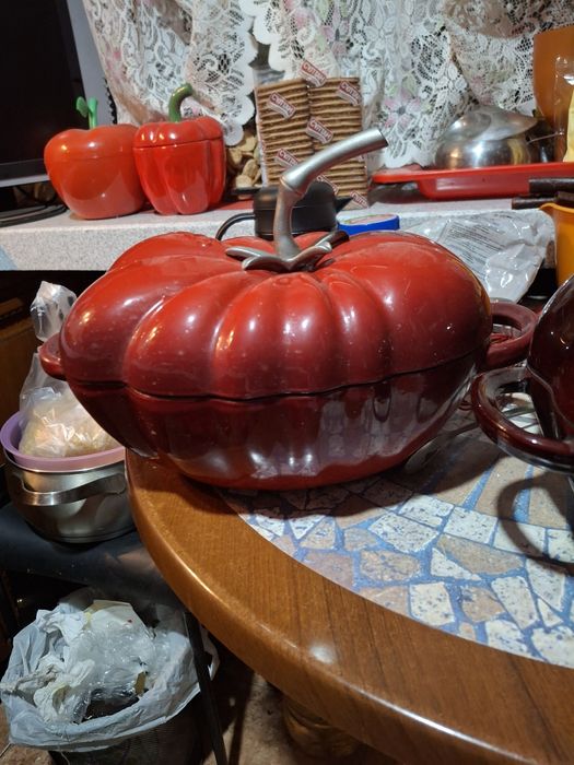 Продам чугунные казаны