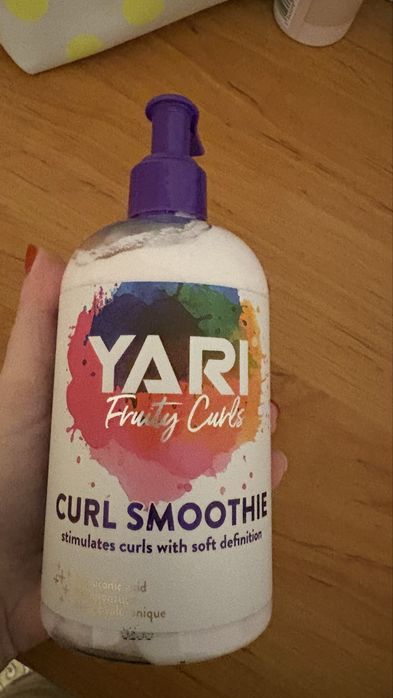 Козметика за къдрава коса Yari fruity нови