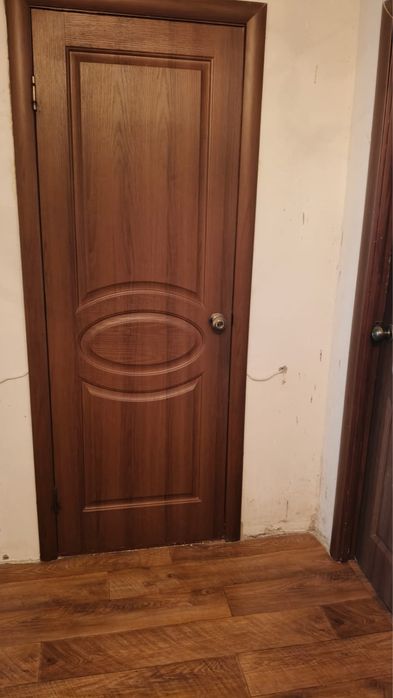 Продам межкомнатные двери